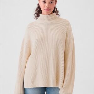 Gap 100% Cotton Oversized Split Hem Mockneck Sweater Size SP Cream Beige